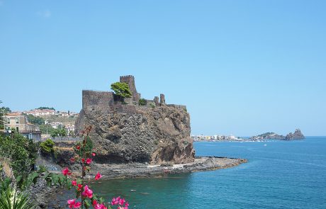 Aci Castello - ph. P. Barone